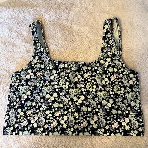 EUC LOFT Sports Bra Size Medium